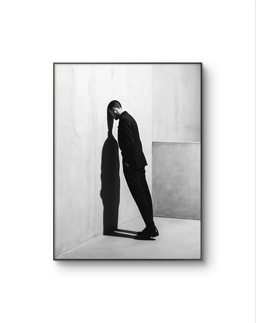 Serena -  Silent Resistance — Fotografía fina lámina artística por Serena